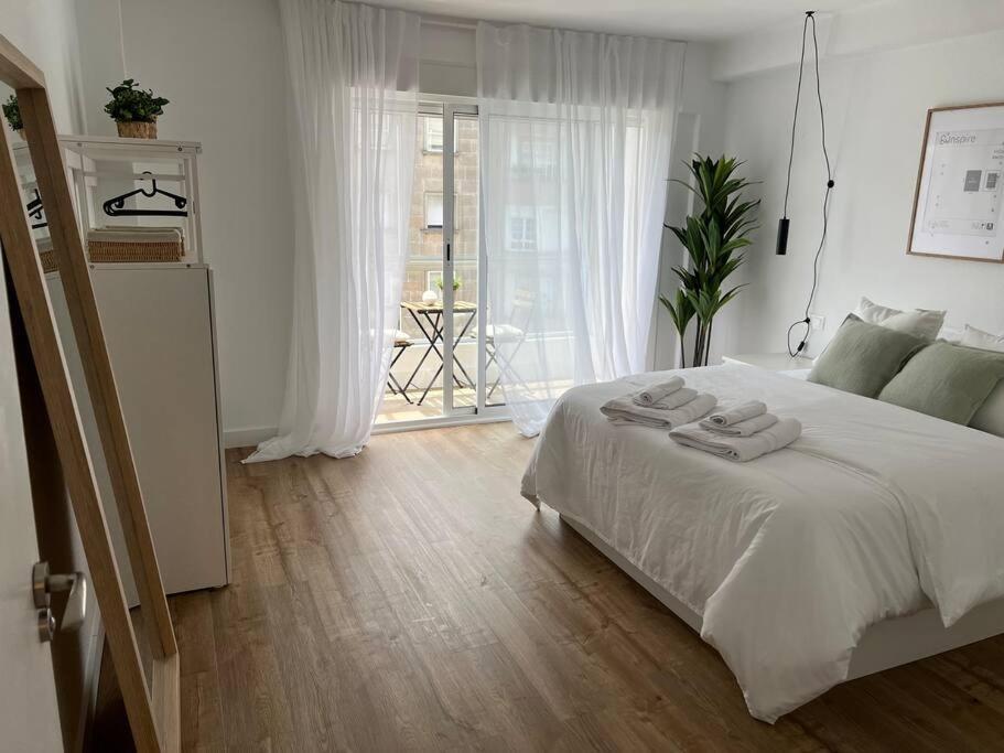 Ola! Vigo - Amplio Apartamento 3Hab 6 Pax Exterior photo